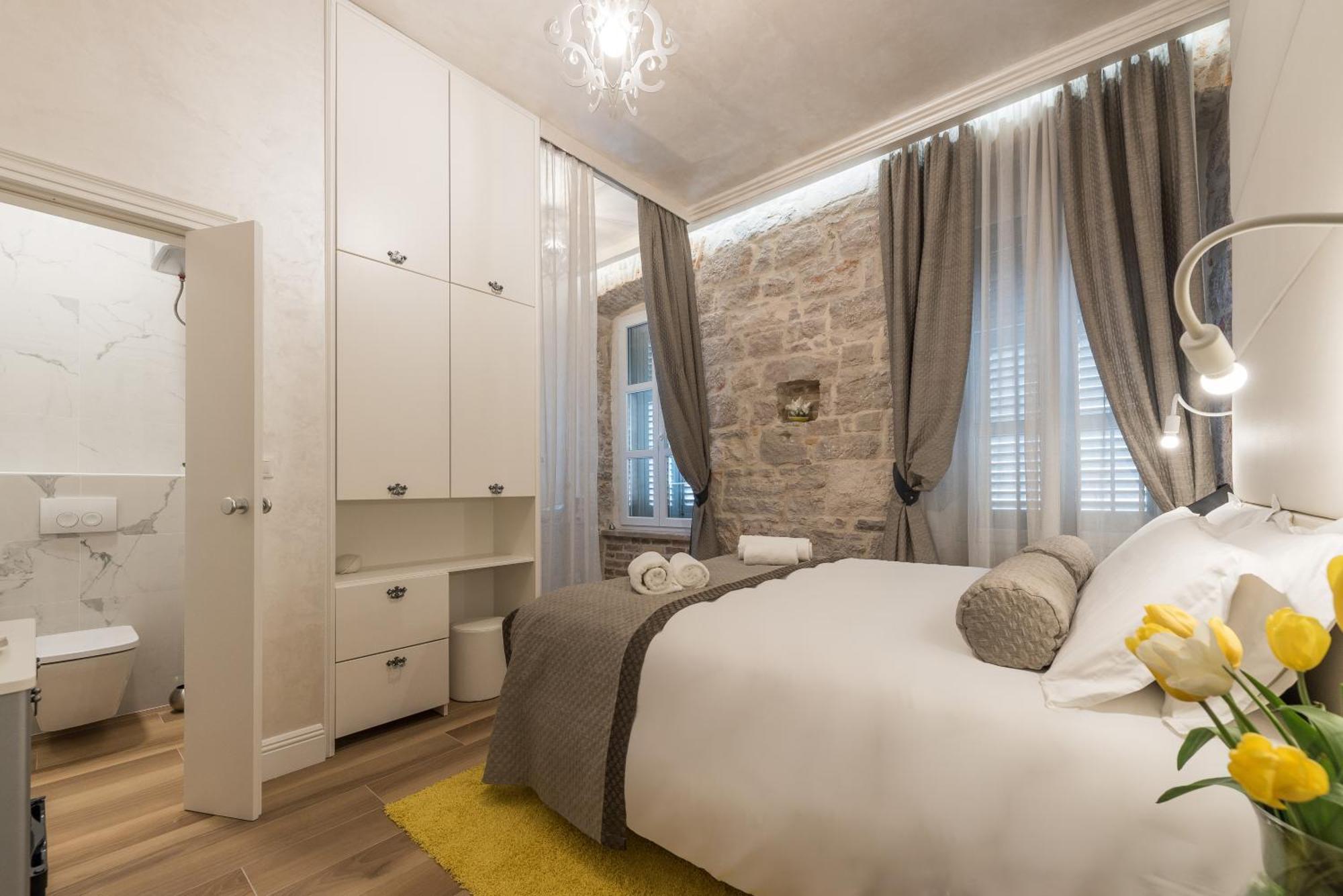 Zara Palace - Design Rooms Exterior photo